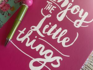 “Enjoy the little things” Pink and floral  Journal Pen set